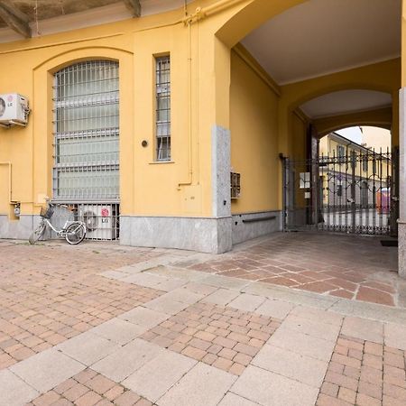 Milano Apartments Mortara Exterior photo